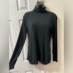 Thin Turtleneck Shirt